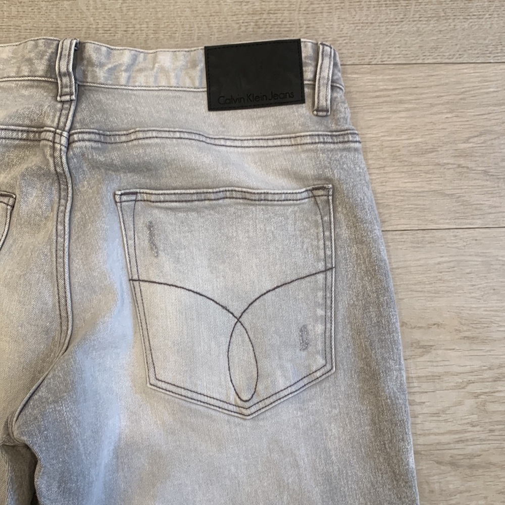 Calvin Klein Gray Washed Jeans - Picture 7 of 8
